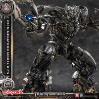 YOLOPARK 22cm Megatron AMK PRO Series Transformers Model : Revenge of the Fallen Model Kits Action Figures Toys