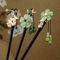 Elegant Wooden Flower Hairpin Vintage Floral Tassel Hair Stick Light Luxury Dress Headwear Girls Trendy Jewelry Hair Accessories