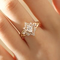 Inspiration Luxury diamond inlay snowflake rings for women High quality fashion star engagement ring wedding jewelry gift