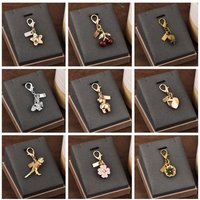 Cute Exquisite Butterfly High-end Heart-shaped Bag Pendant Bag Accessories