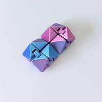 Novelty 3D Printed Infinity Triangle Cube Decor, Flexible Flip Geometric Block, Birthday Holiday Gift for Fidget Lovers