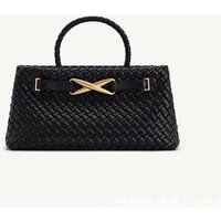 JW PEI 2026 New Women's Woven Bag, Handheld, Single Shoulder, Crossbody Bag, French, Unique, High-end Feeling
