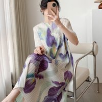 Miyake Pleated 2026 Spring and Summer New Printed Dress Female Short-sleeved V-neck Pleated Medium-length Temperament Dress