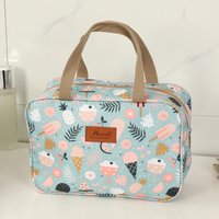 New large capacity travel luggage bag with cartoon printed waterproof handbag outdoor supplies storage bag lunch bag