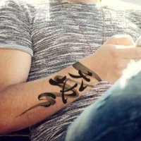 Long-lasting waterproof temporary tattoo sticker simulates non-reflective calligraphy Chinese character pattern fake tattoo