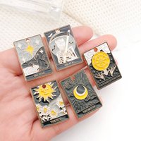 5/10pcs Occult Tarot Charms - Gothic Demon/Star/Moon Pendants for DIY Jewelry Making (Dark Theme)
