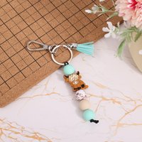 1pc Highland Cow Keyring Cute Animal Silicone Bead Bead Keychain Pendant Car Key Bag Decoration Gifts for Friends Families