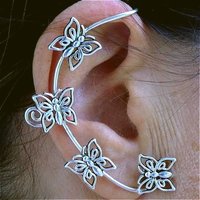 Exquisite Vintage Hand Carved Hollow Butterfly Shaped Ear Cuff for Women Fashion Classic Party Vacation Jewelry Accessories Gift