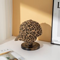 European and American style full-pattern leopard-print baseball cap - Adjustable for daily outdoor use to protect from the sun