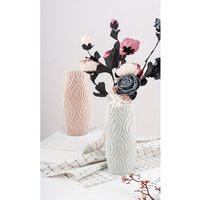 1pc Plastic Flower Vase - Drop-resistant And Unbreakable - Perfect For Home Decor