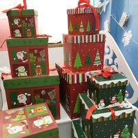 Christmas Party Gift Box With Portable Rope Xmas Gift Paper Box For Cookie Candy Apple Merry Christmas Packaging Supplies
