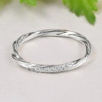Huitan Exquisite Thin Rings for Women Inlaid Cubic Zirconia Fashion Bridal Wedding Accessories Silver Color/Gold Color Jewelry