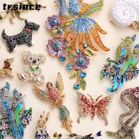 Women Girl New Trendy Brooch Extra-Large Rhinestone Peacock Animal Bird Dog Conch Enamel Pin Jacket Jewelry Accessory