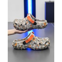 New Men's Clogs Slippers Sandal Male Garden Shoes Flat Camouflage Sandals Male Sneakers Outdoor Flip Flops Home Clogs