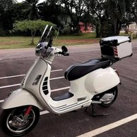 65-liter silver F2-MOTO luxury tail box, aluminum alloy motorcycle tail box