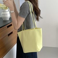 Casual Nylon Bucket Bags for Women Handbags Fashion Designer Bag NEW Shoulder Bag Soft Light Tote Shopper Purse Female Tote Bags