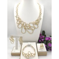 Dubai Luxury 18K Gold Plated Jewelry Set for Women Necklace Bracelet Ring Earrings Perfect for Party Wedding Daily Wear Gifts