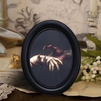 1 Piece of Dark Academia Style Demon Hand and Human Hand Wall Decoration, Black Oval Frame Print, Gothic Mysterious Decoration, Atmospheric Witch-Style Decoration, Exclusive Gift for Gothic