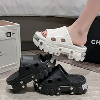 Women Slippers Fashion Platform Slippers Punk Style Rivet Women's Shoes Increase Height Thick Soled Paris EVA Anti-slip Slippers