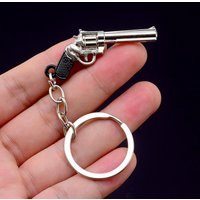 Mini Pistol Gun Metal Keychain Pistol Revolver Shooting Gun Keychain Fidget Toy Gun Toy Christmas Gift Decoration Toys
