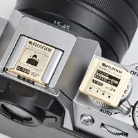 Brass hot Shoe Cover Suitable for Fuji MirrorlessXT50 XE4 XT30 X100VI XS10 XS20 XPro3 XH2 Camera hot Shoe Dust Cover