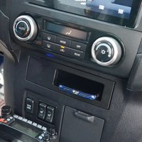 Car wireless charger for Mitsubishi Pajero 2006-2018 charging pad phone mount mobile holder fast phone charger