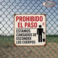 Funny Spanish Sign Metal Plaque 2D Flat Bilingual Decor for Garage Man Cave Prohibition El Paso