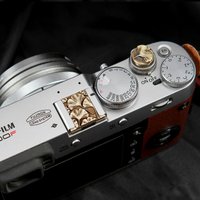 Handmade Retro Metal Shutter Button Hot Shoe Cover Decoration for Fuji XT4 XT5 XT50 XE4 X100VI Leica Q3 M11 Panasonic S9 Camera