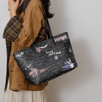 Modern Designer Tote Bag For Women - Waterproof Leather Crossbody Shoulder Handbag With Zipper Closure