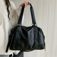 Luxury Women's Shoulder Bags Large Capacity Waterproof Crossbody Bag For Women Daily Commuting