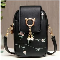New solid color exquisite shoulder women's bag, retro simple vertical messenger bag, fashionable women's bag for travel