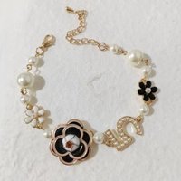 Luxury Handmade Crystal Camellia Flower Pearl Bead Bracelet Bangle Jewelry For Women