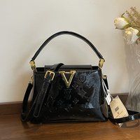 Luxury Women'S Tote Bag Handbag Fashionable Chic V Shaped Stylish PU Leather Bucket Bag Purse Shoulder Cross Body Bags For Woman