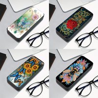 1-piece crystal art painting kit eyeglass case set, 5D DIY diamond painting of butterfly and flower patterns