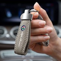 Car Key Chain Luxury Genuine Leather Keychain For Alfa Romeo STELVIO Giulia 159 Giulietta 147 Mito 156 MTO Sportiva Accessories