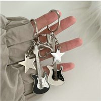 Hot Sale Metal Hiphop Rock Y2K Guitar Keychain With Star Heart Cool Fashion Punk Harajuku Music Keyring Bag Charm Pendant