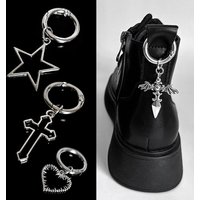 2Pcs Metal Hollow Star Heart Shoe Charms Punk Cool Boot Ornaments Detachable Shoe Pendants Decor for Shoes Accessories