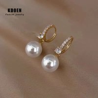 2022 New Elegant Imitation Pearl Pendant Drop Gold Earrings Luxury Accessory Gift For Korean Fashion Jewelry Party Woman Girls