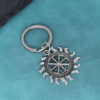 Sun Wheel Pendant Keychain Slavic Kolovrat Amulet Key Chains For Men Women Viking Jewelry Birthday Gift For Boyfriend