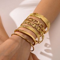 Minimalist PVD Gold Plated Ladies Chain Bracelet Niche Frosted Stainless Steel Roman Numerals Flower Fashionable Bangles