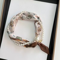 Necklaces Pearls Magnetic Buckles Scarves Short Collarbones Clothing Accessories Neck Protection Scar Covering Women's Scarves