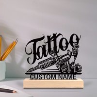 1pc New Design Personalized Custom Tattoo Artist Metal Statues Botanical Wooden Base Desk Art for Nature Lovers, Office, Zen, C