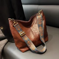 Women Vintage PU Leather Shoulder Bag Large Capacity Hobo Tote Wide Strap Casual Crossbody Purse Daily Handbag Quality