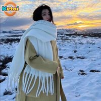 Autumn and Winter Women's Simple Knitted Scarf, High End Multi Functional Cold Proof and Warm Suitable for Shawl Wearing Scarves