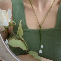 Versatile-Style White Jade Lily of the Valley and Olive Green Crystal Necklace: Twisted Double-Layer Collar Necklace