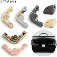 2/4/10PCS 35mm,32mm Metal Triangle Corner Protective Buckle For Bags Book Photo Album Clip Clasps Decoration Hook Accessories