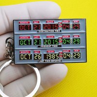 Creative Time Rewind Circuit Keychain Time Travel Gift Classic Movie Back To The Future Delorean Replica Prop Bag Key Pendant