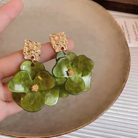 Green Petal Flower Earrings For Women Girls Vintage Acrylic Pendientes Drop Earrings Beach Vacation Ear Jewelry Party Gifts K