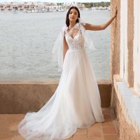 Romantic V Neck Wedding Dresses Bow Straps Lace A Line Bridal Gown Beach Boho Wedding Dress Soft Tulle Bride Dress Customized