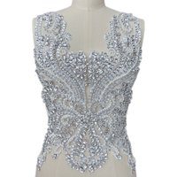 Appliques blanches 3D en perles de verre, strass, cristaux, couture de styliste, bricolage pour femmes, robe de mariée, corsage, patchs de décoration